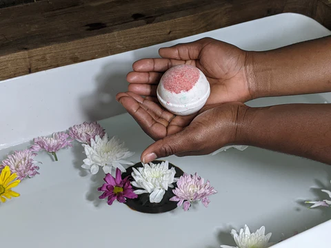 Why Does Chamomile Relax You? Natural Stress Relief